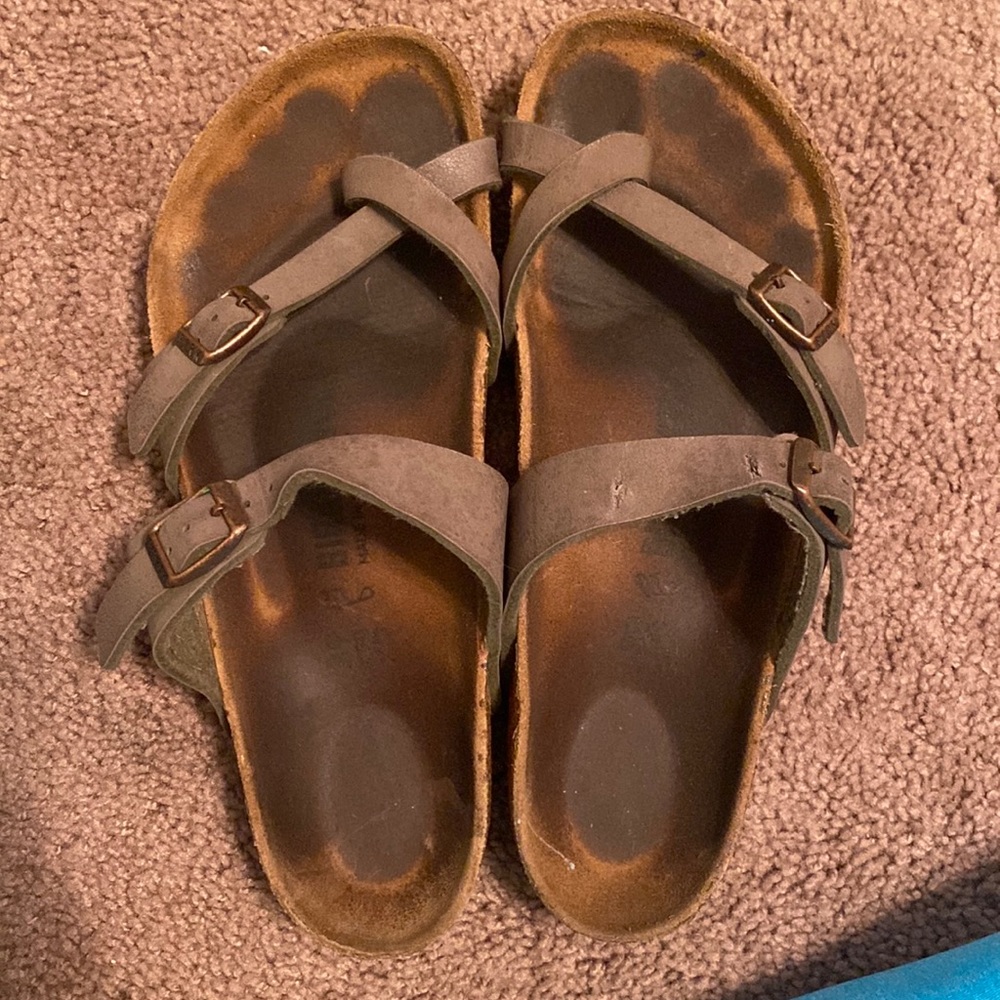 Mayari Birkenstocks